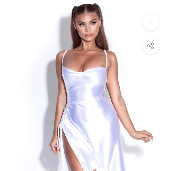 Miss Circle Dresses & Skirts - Montego White Satin Slit Dress S 10-12